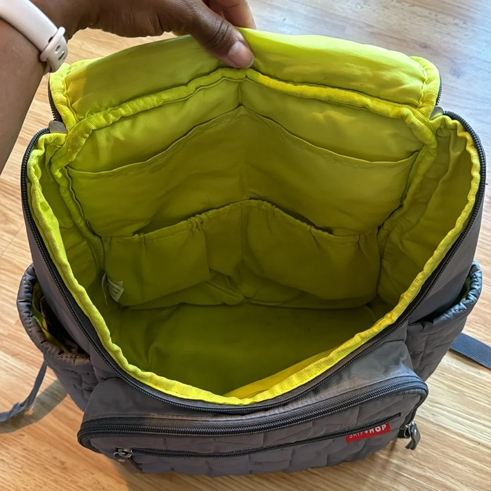 Skip Hop Diaper Bag * flawed
